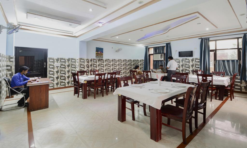 Fabhotel Prashant Palace Mysore Esterno foto