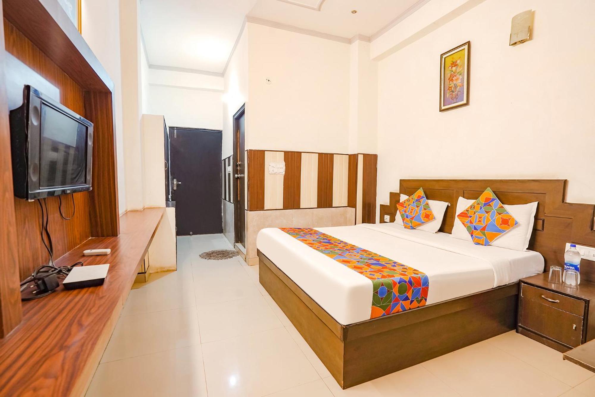 Fabhotel Prashant Palace Mysore Esterno foto