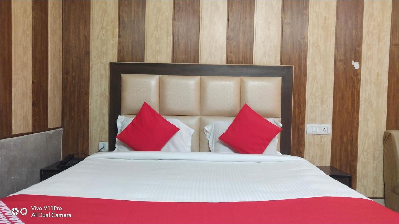 Fabhotel Prashant Palace Mysore Esterno foto