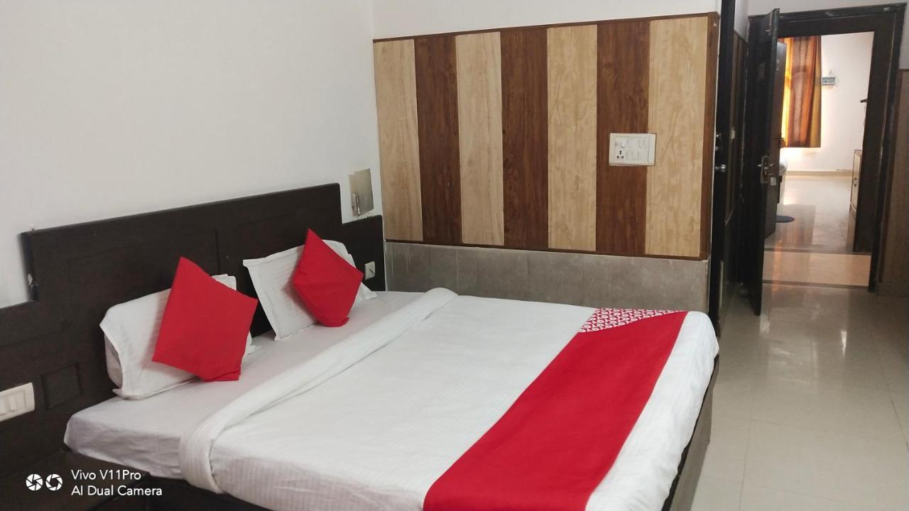 Fabhotel Prashant Palace Mysore Esterno foto